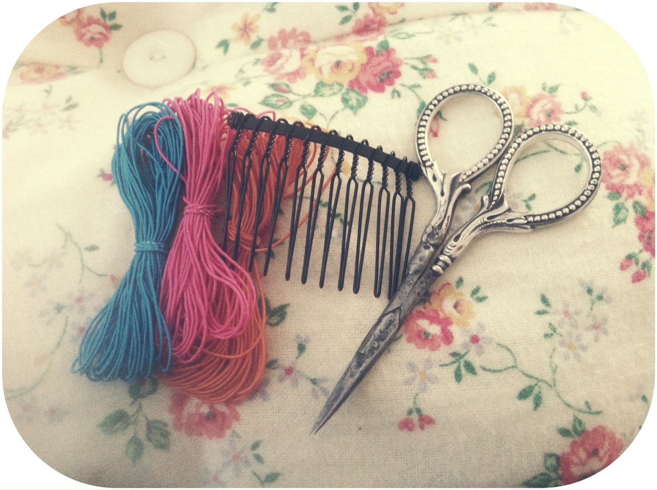 Chevron Stitches DIY Wrapped Hair Comb