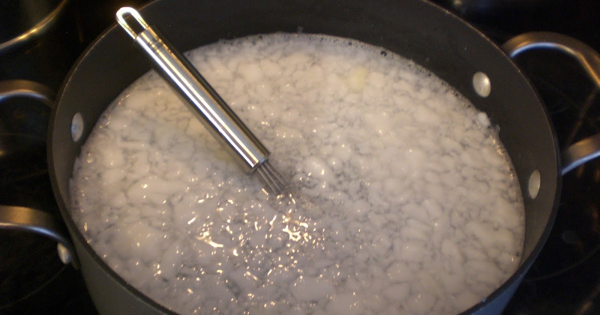 The Natural Mamma Homemade Fabric Softener