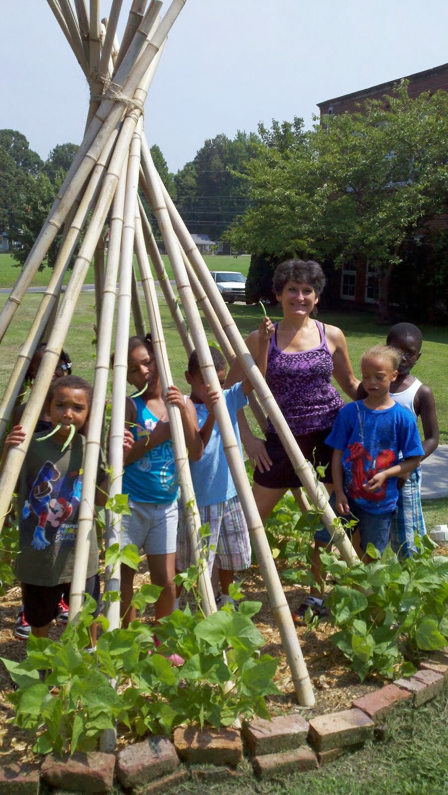 Community Service at Santosha Yoga