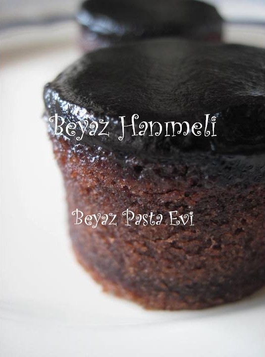 BEYAZ HANIMELİ Nefis ıslak kek