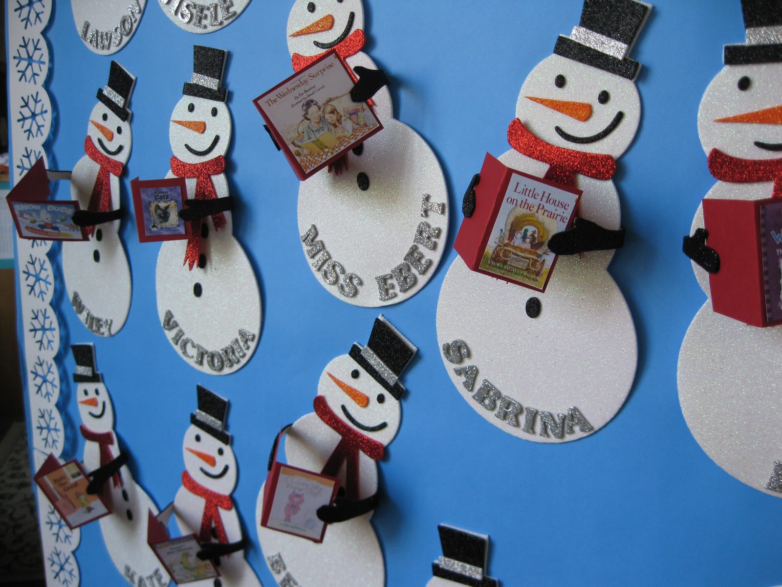 Holiday Door Decorations For Classrooms And Creative But Simple