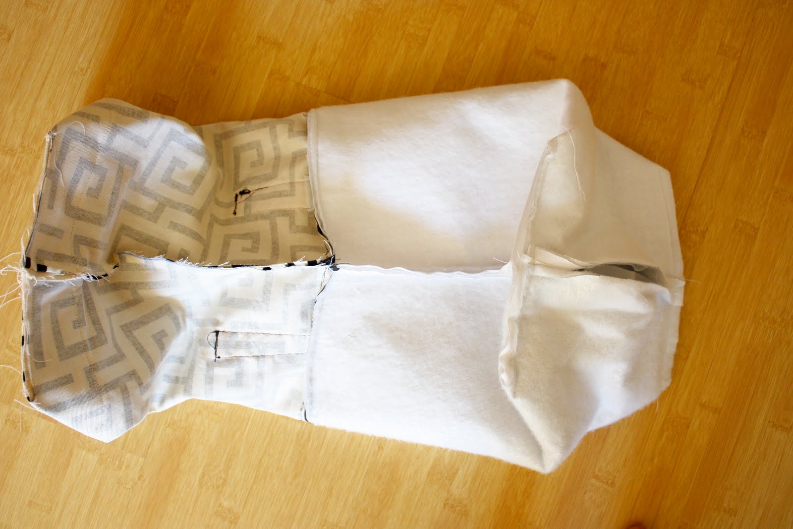 Zaaberry Insulated Lunch Tote Tutorial