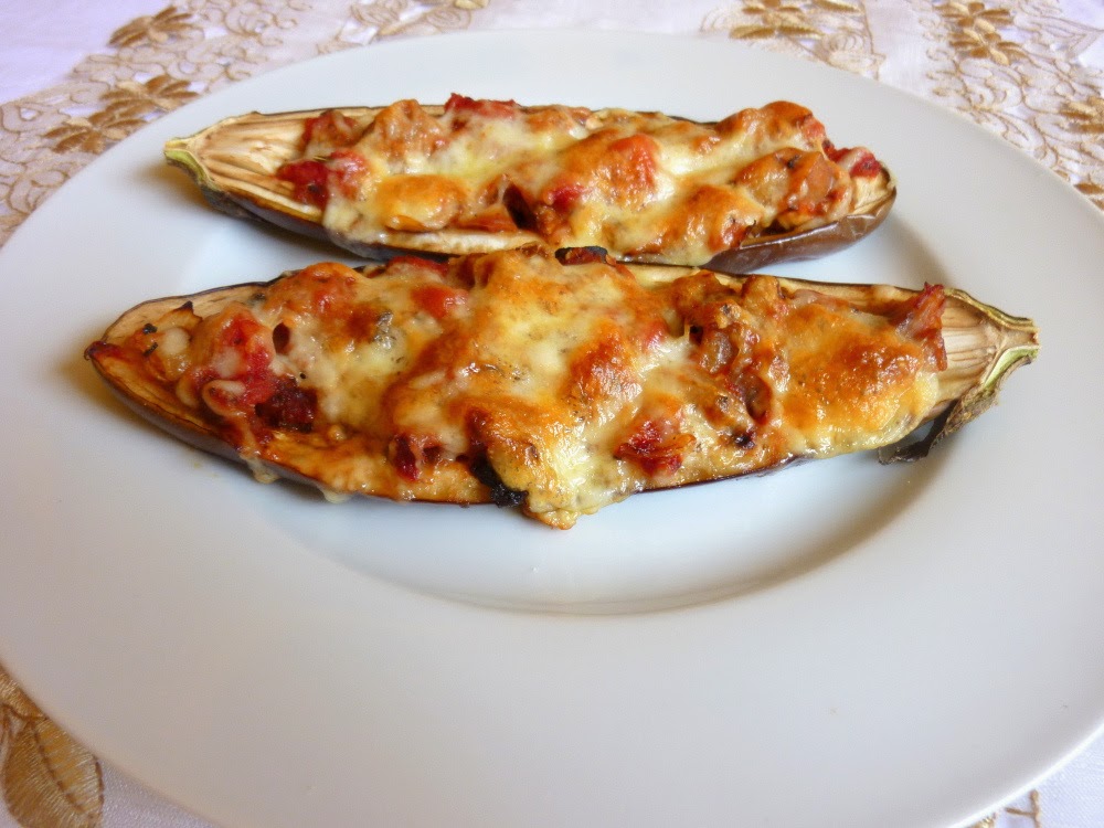 SPLENDID LOWCARBING BY JENNIFER ELOFF MOLTEN CHEESE PARMIGIANA BOATS