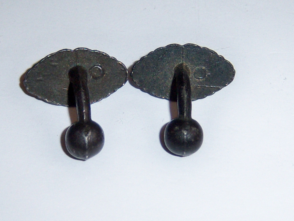 Vintage Jewelry History Of Cuff Link Closures. 1800's To 1970's.