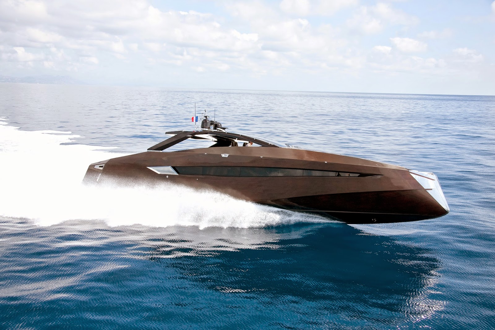 Amedeo Liberatoscioli YACHT HEDONIST BY ART OF