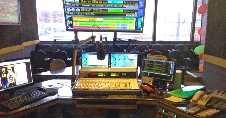 Sintonia Radiofônica Modernos Estúdios de Rádios Brasileiras