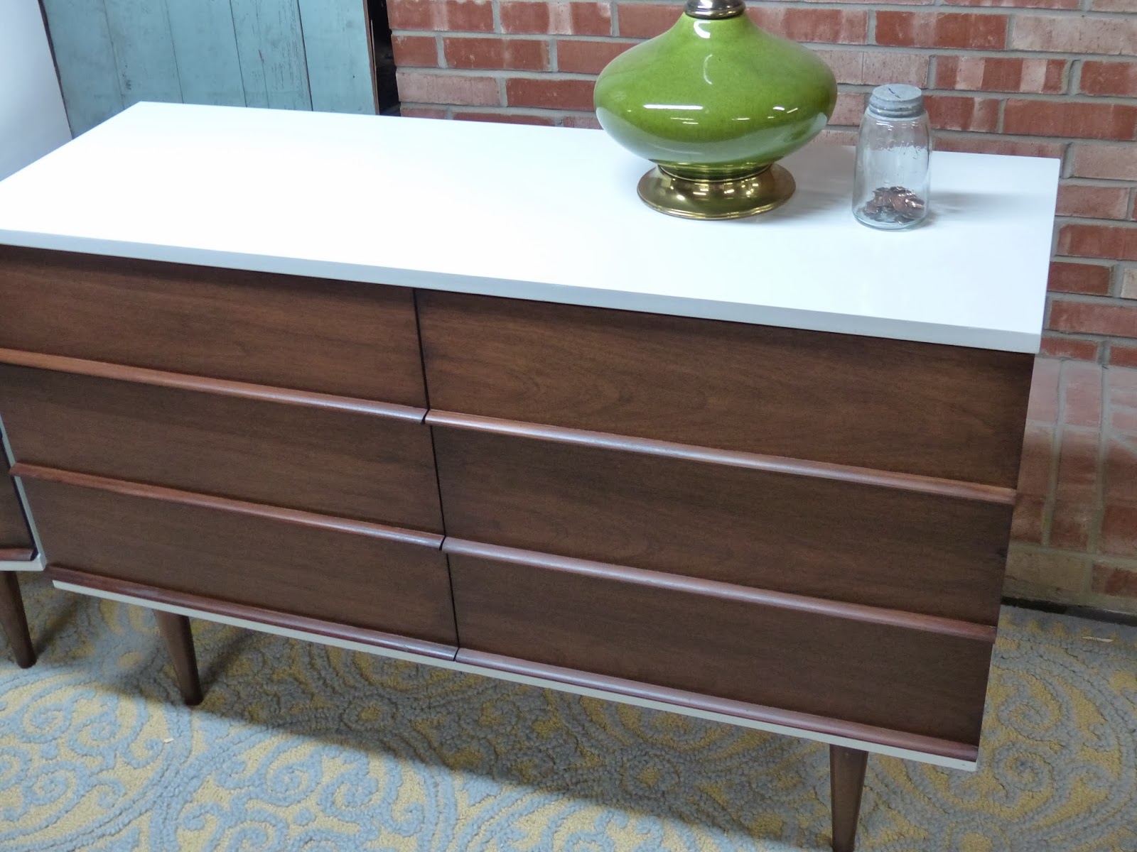 SIMPLE REDESIGN CUSTOM FURNITURE PAINTING GRAND RAPIDS, MI SHOP