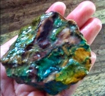 foto bongkahan batu akik panca warna cikolak garut foto bongkahan batu akik panca warna cikolak garut