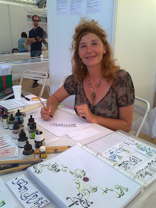 En avant première, atelier de calligraphie "A crayons rompus", chaque vendredi au Bistrot du Cours