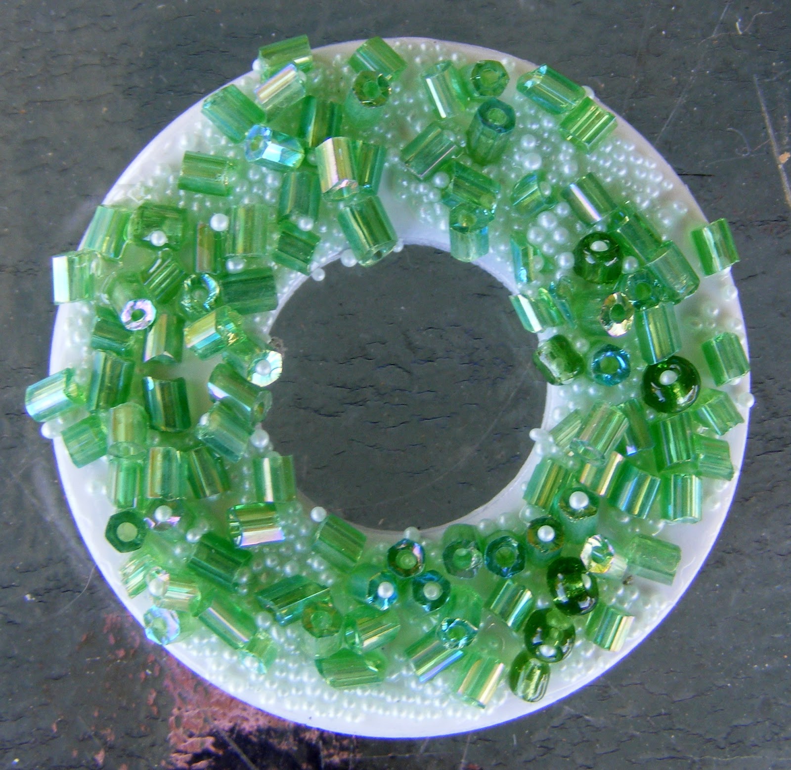 Colourblast! How to make a washer necklace with sugar beads