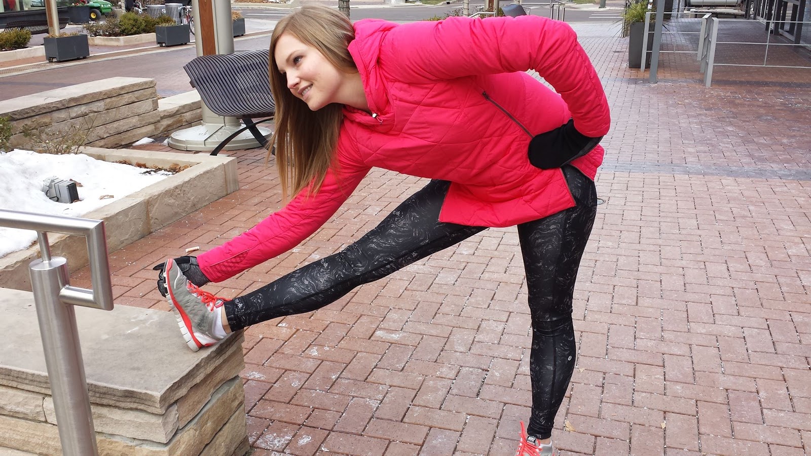 lululemon-arsenal-ambient-speed-tights fluffed-up-pullover