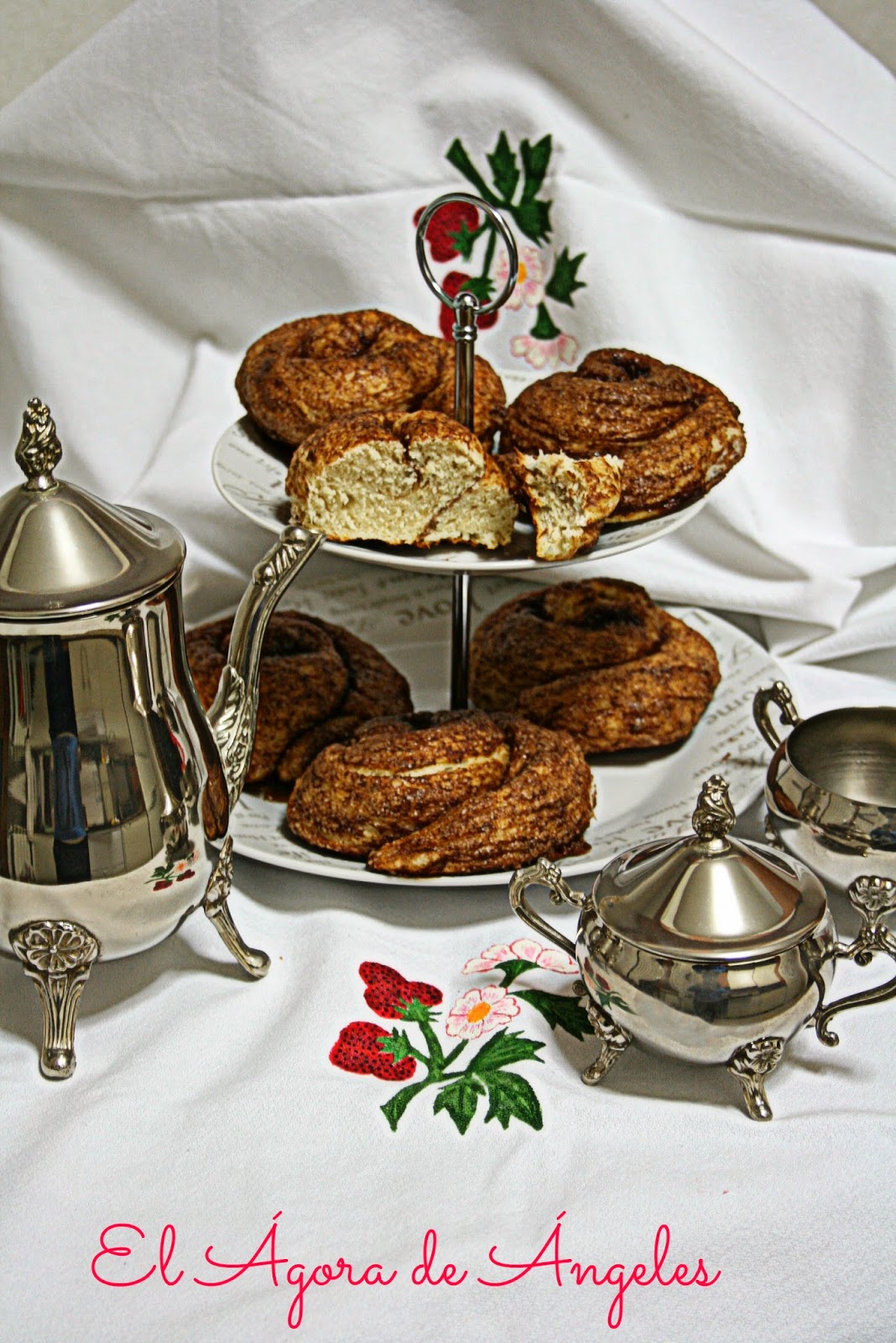 Bollitos Holandeses De Canela