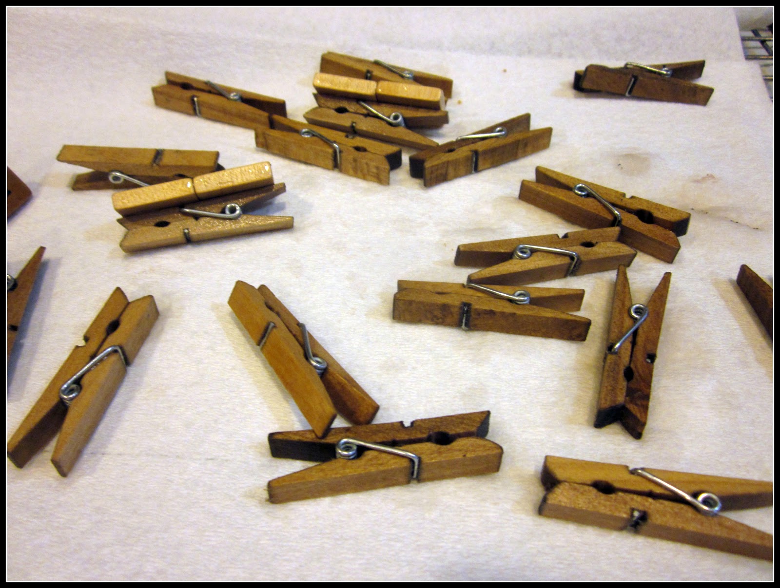 Antiqued Clothespins Homeroad