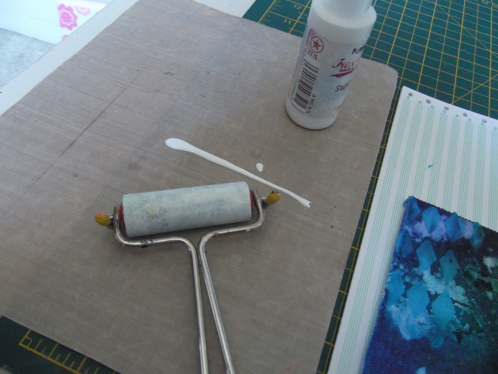 Kezzy's Crafty Journey Dylusion Sprays on Canvas with and without