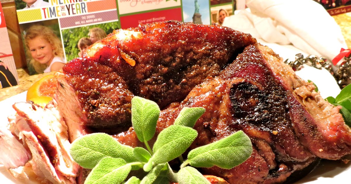 The Bee Cave Kitchen Fresh Smoked Ham on the Big Green Egg with Apple