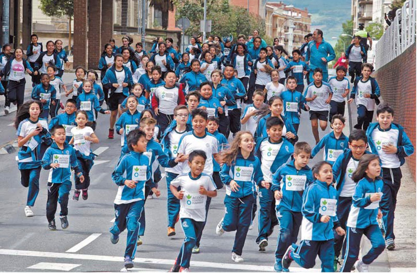 CONEXIÓN CON LA PÁGINA WEB DEL COLEGIO SANTA CATALINA LABOURÉ