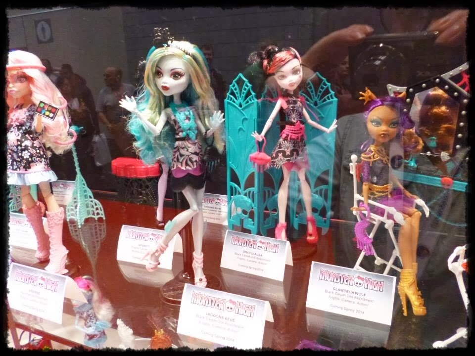 Boneca Monster High Clawdeen Wolf e Viperine Gorgon Sustos e