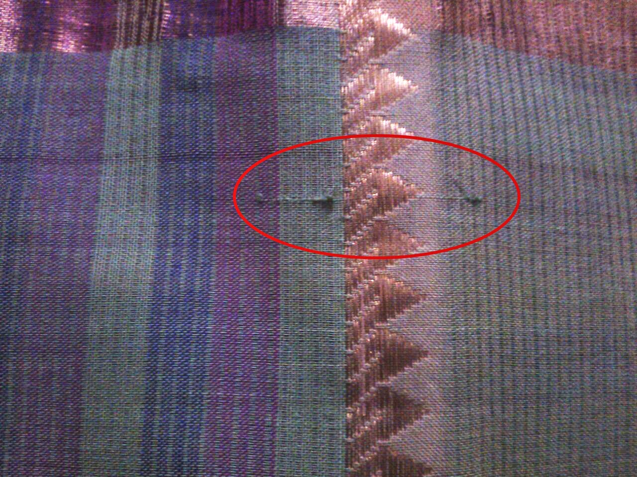 Thread blocking to a Saree