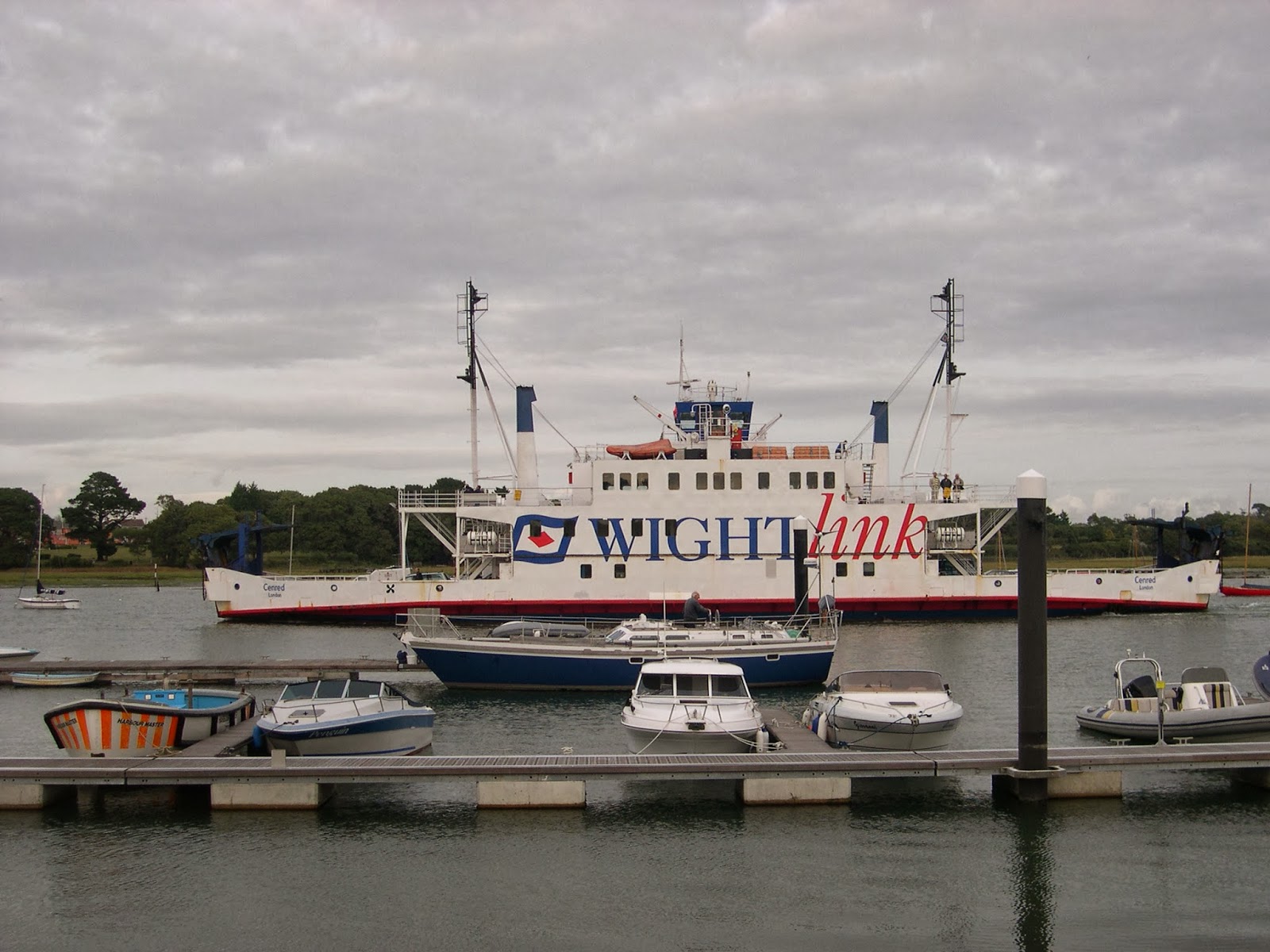 Worthing Wanderer Solent Way Day 1 MilfordonSea Lymington