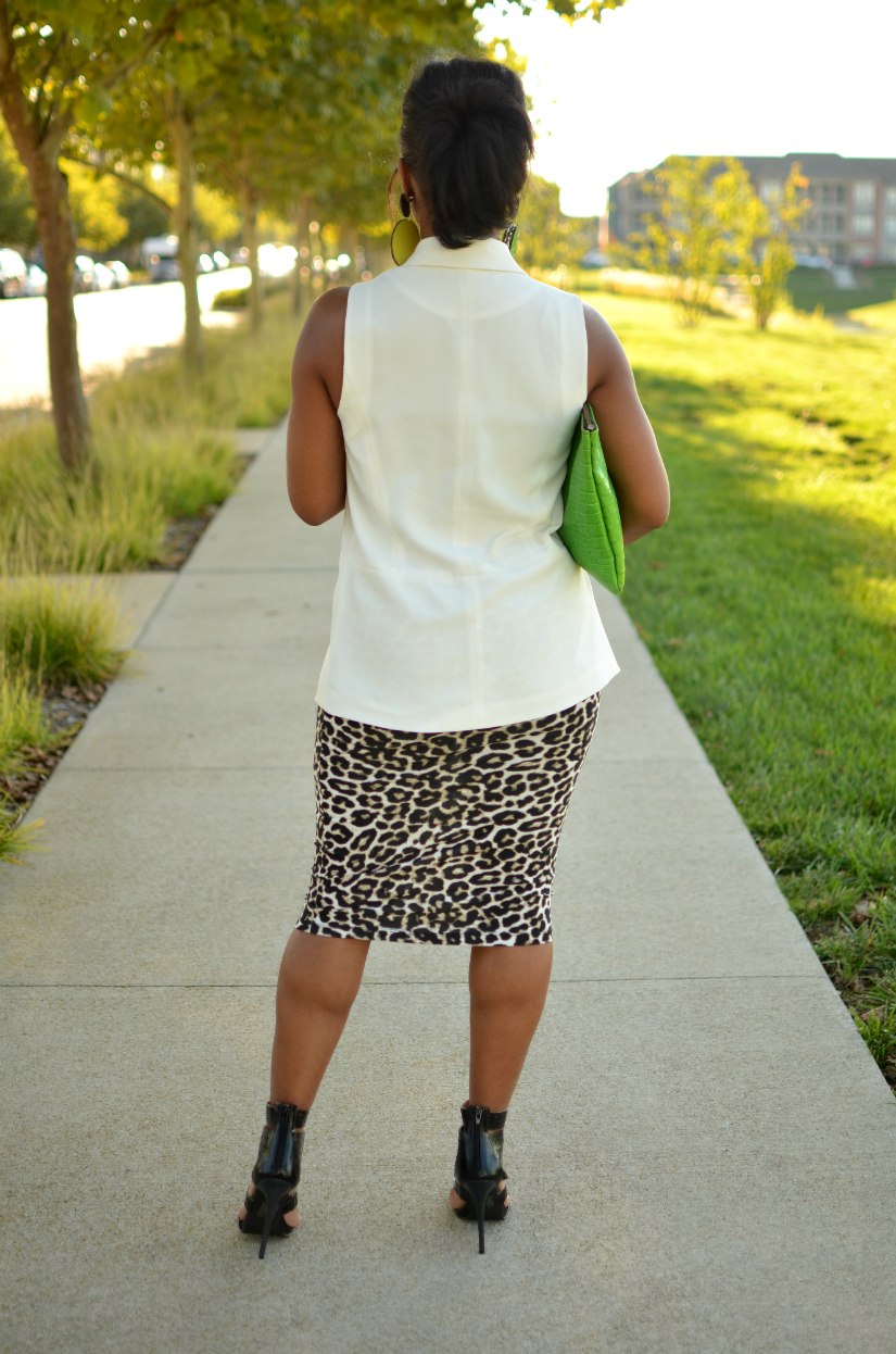Switch It Up 4 Ways Sleeveless Blazer Sweenee Style