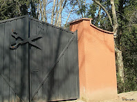 Porta de Can Morull. Autor: La Garripedia Porta de Can Morull. Autor: La Garripedia