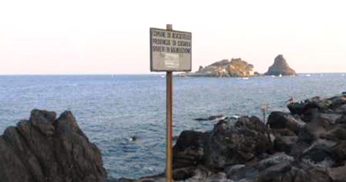 inchiestaspiagge Acitrezza Area marina protetta isole dei Ciclopi