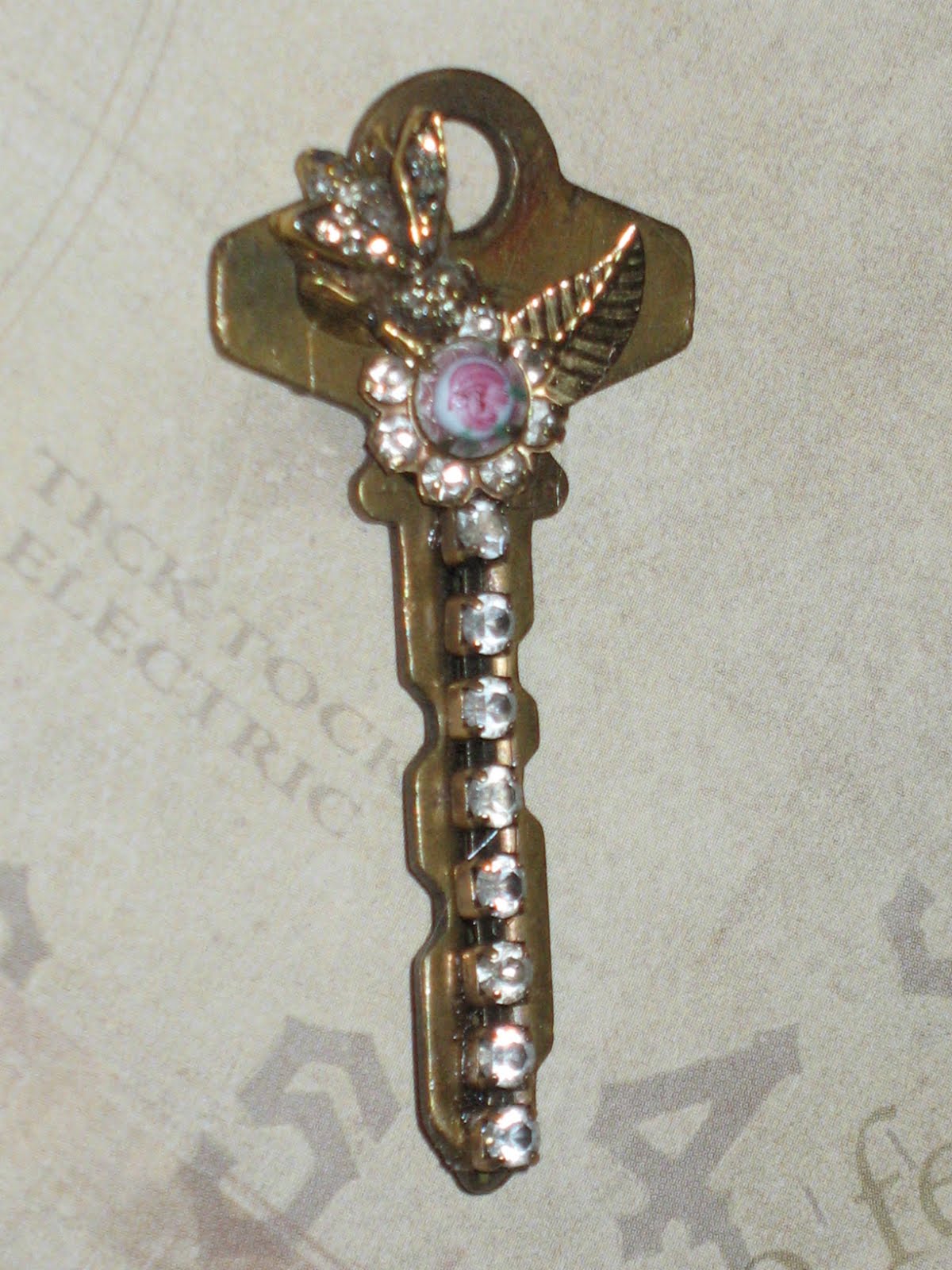 Artsy Fartsy Repurposed Keys