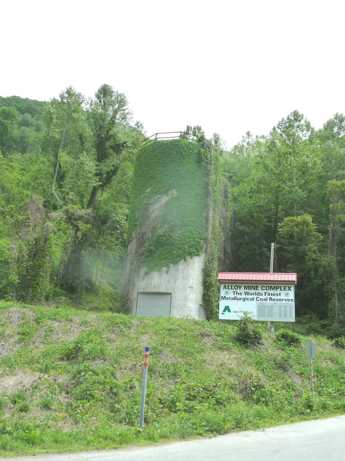 seniors walking across america POST 1118; MAY 18, 2013; GLASGOW, WEST