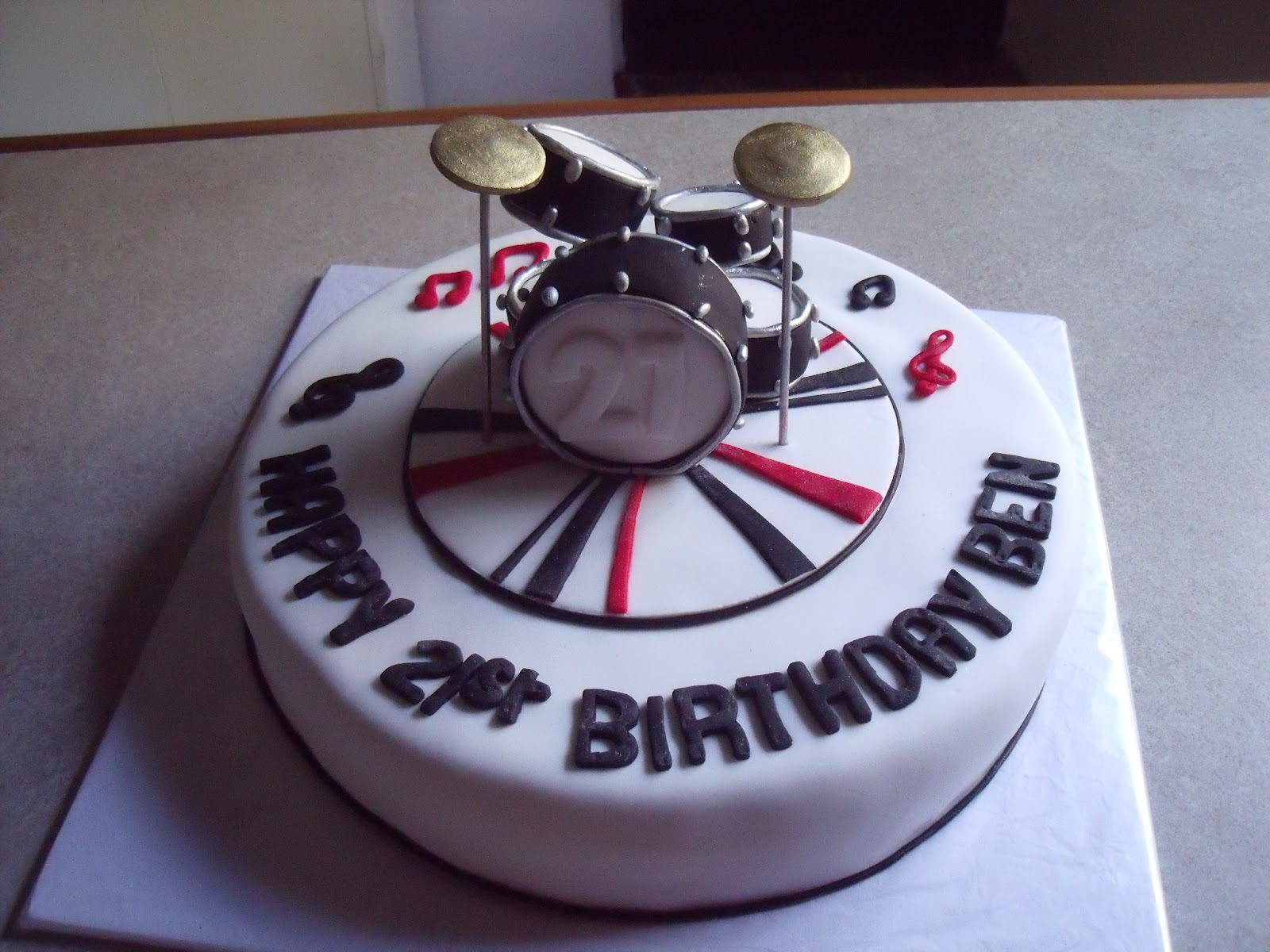 Touché Cakes Drum Kit Cake 2