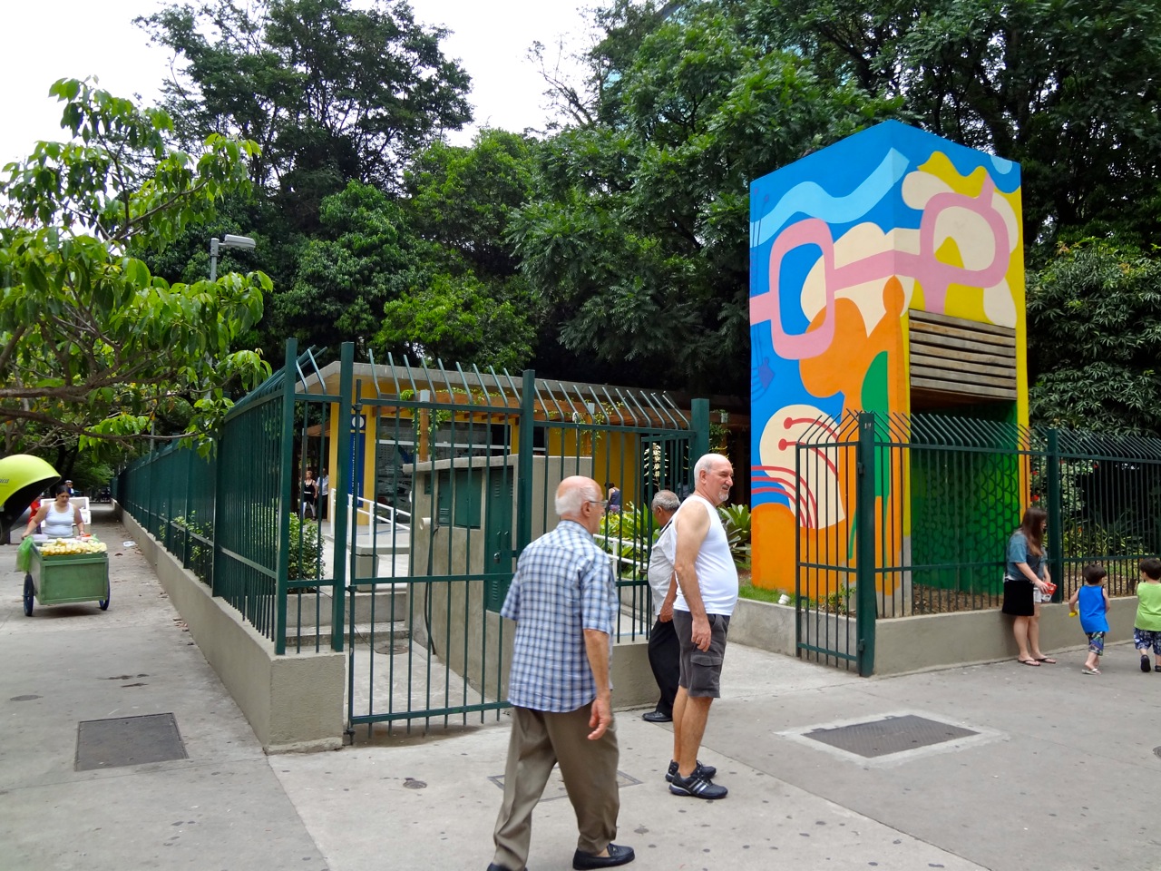 DSC00130 - Série Avenida Paulista: a Villa Fortunata e o parque. Como é o nome mesmo?