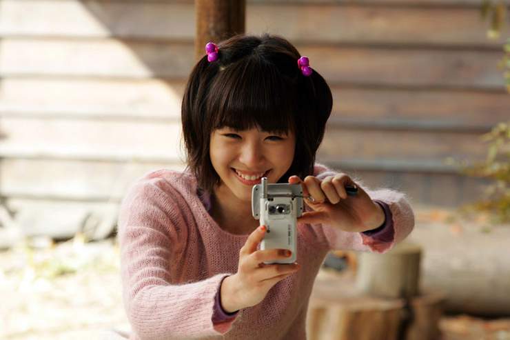 Asami Yuma - Images