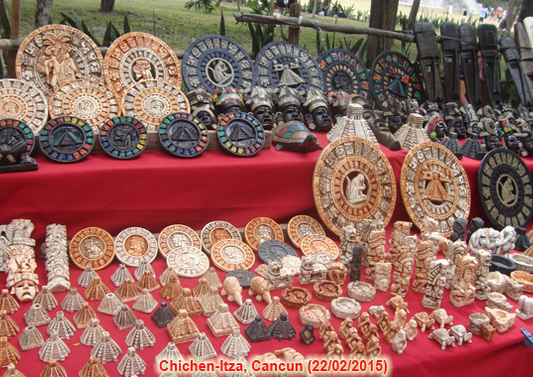 [Image: khach-cancun.PNG]