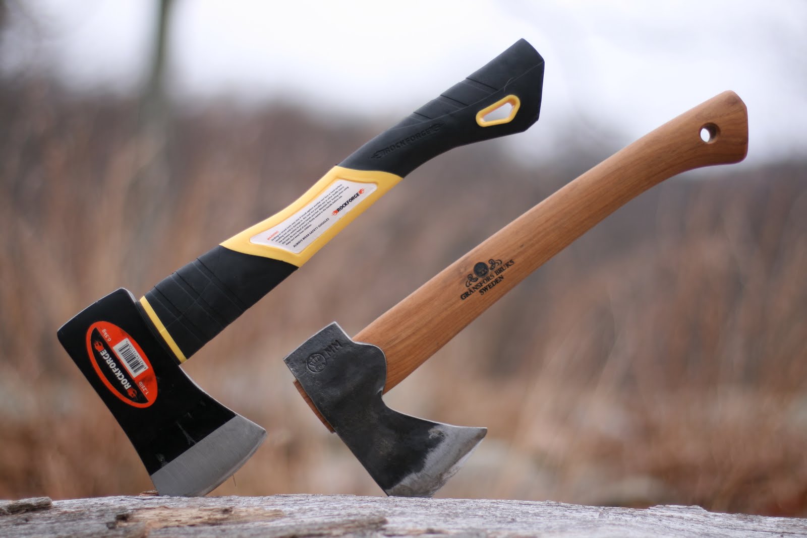 Wood Trekker 1.25lb Camp Axe (Fiberglass Handle) Review