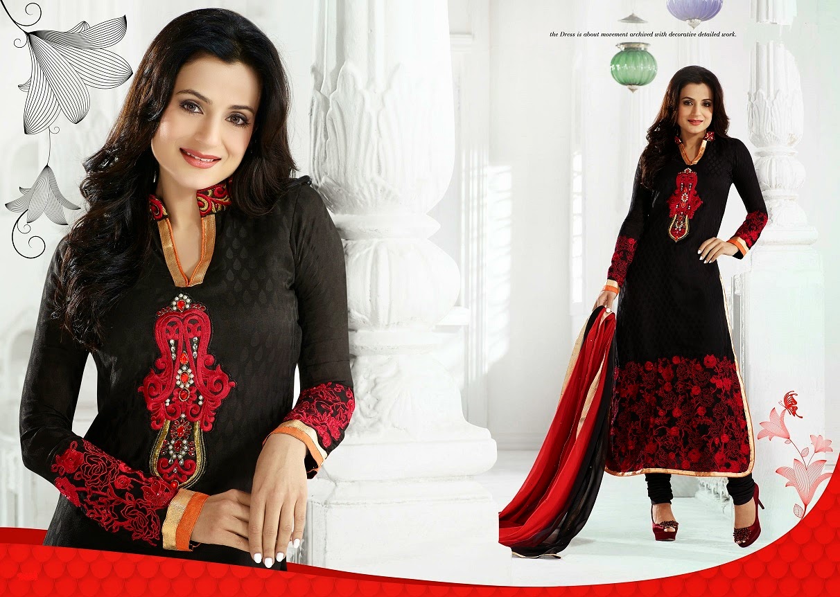 Amisha Patel In Bollywood Fashion Designer Dresses Amisha Patel In Bollywood Fashion Designer Dresses