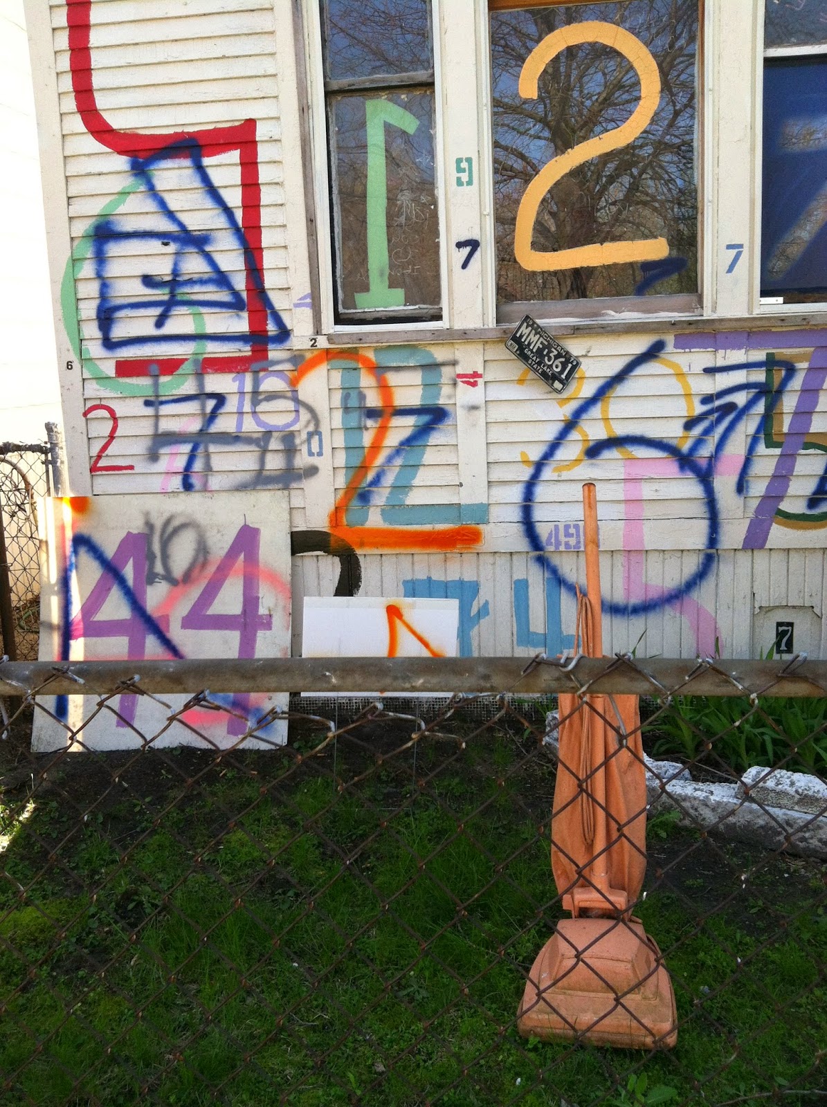 Revok X Grenade Art London Ilovegraffiti De