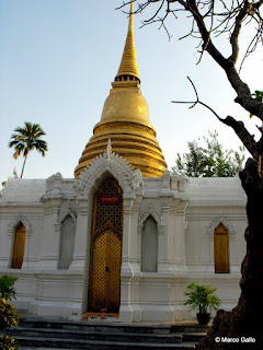 CEMENTERIO REAL WAT RATCHABOPHIT, BANGKOK. TAILANDIA