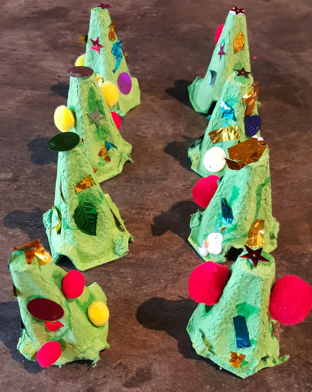 Craft tutorial Egg box Christmas trees Stacey in the Sticks