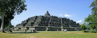 Tempat Wisata terindah keajaiban dunia Candi Borobudur 