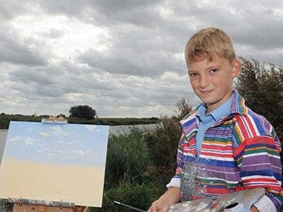 Kieron Williamsom Bocah 10 Tahun Jadi Milyarder Lewat Lukisan
