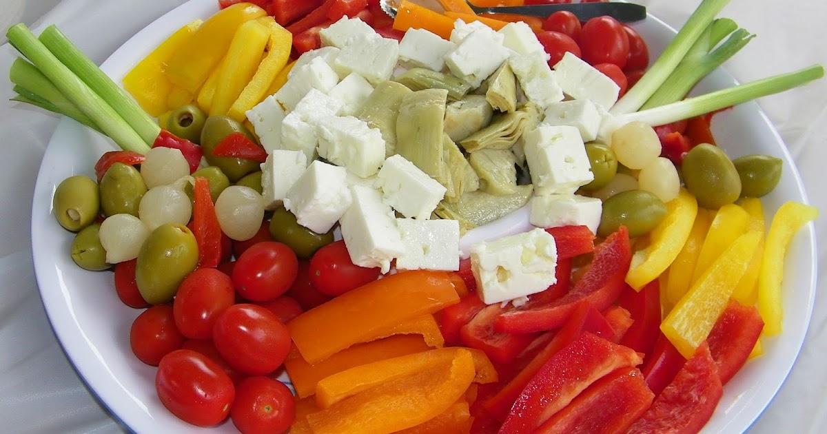 Costco Cuisine Elegant Mediterranean Cheese And Vegetable Platter