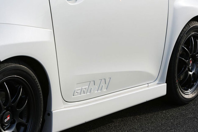 Fab Wheels Digest F W D 2012 Grmn Iq Supercharger Concept