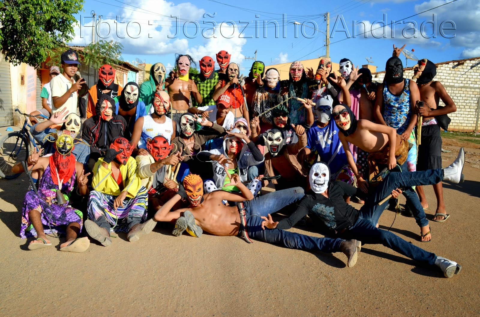 Tradição, Cultura e Folclore nas Brincadeiras dos Caretas em Trindade-PE