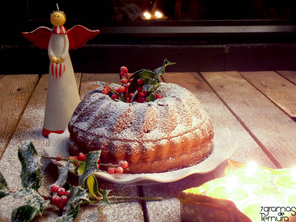 Receita de bolo de chocolate com mel e especiarias para o Natal