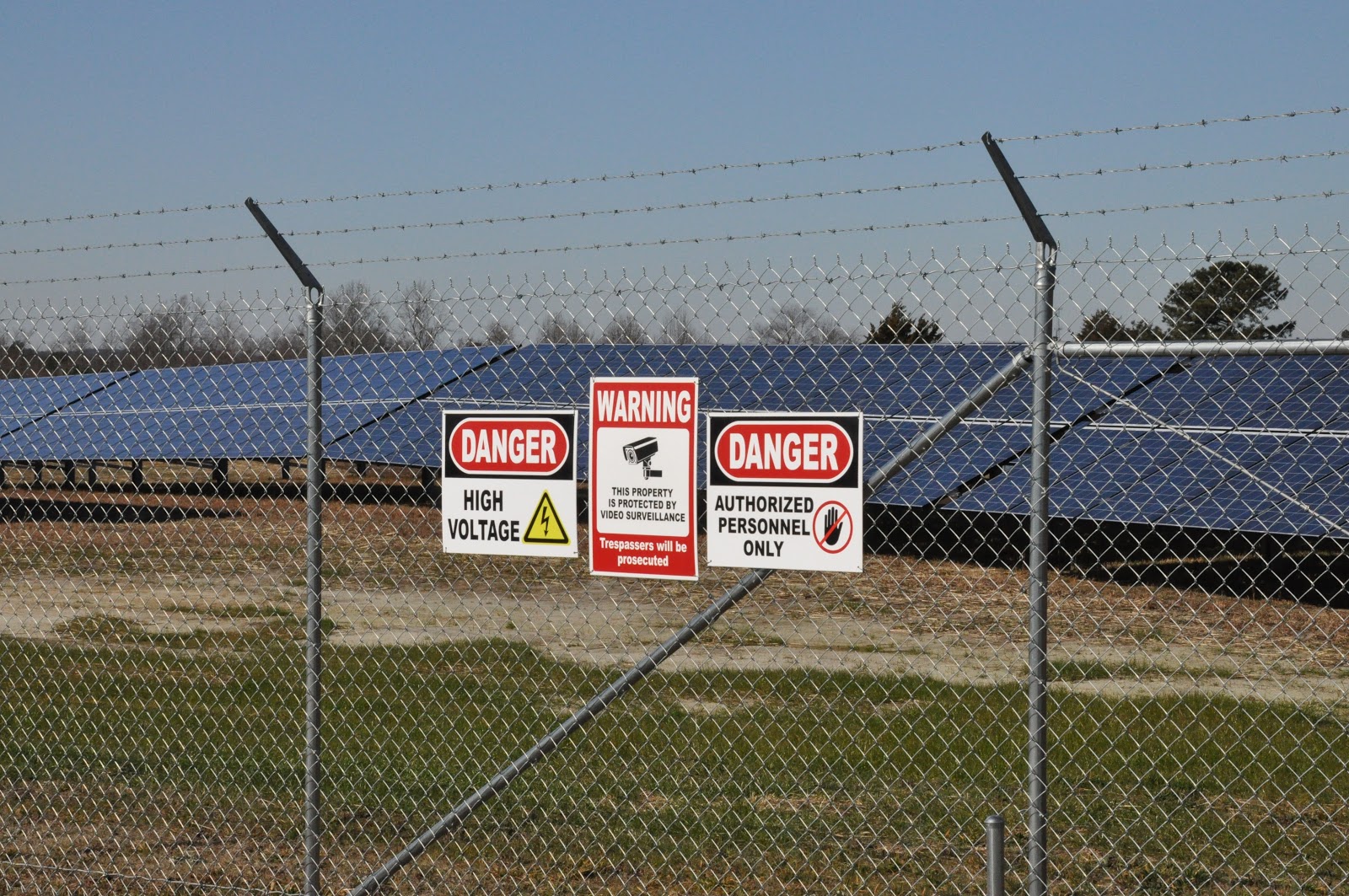 STOP SOLAR FARMS IN RESIDENTIAL About Solar FarmsStop Solar Farms in