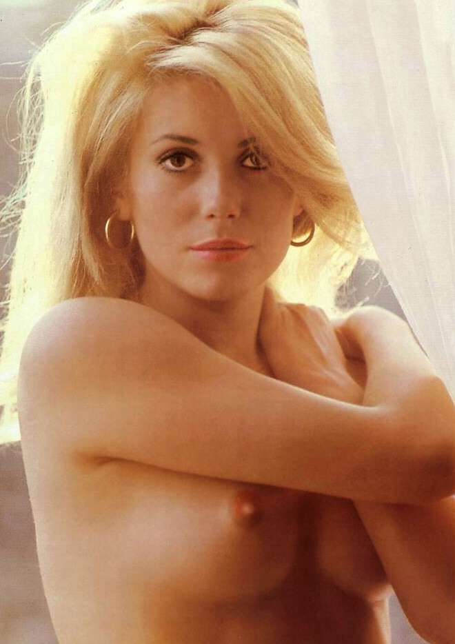 Catherine Deneuve ("Hustle") 58 Catherine+Deneuve+++(2)