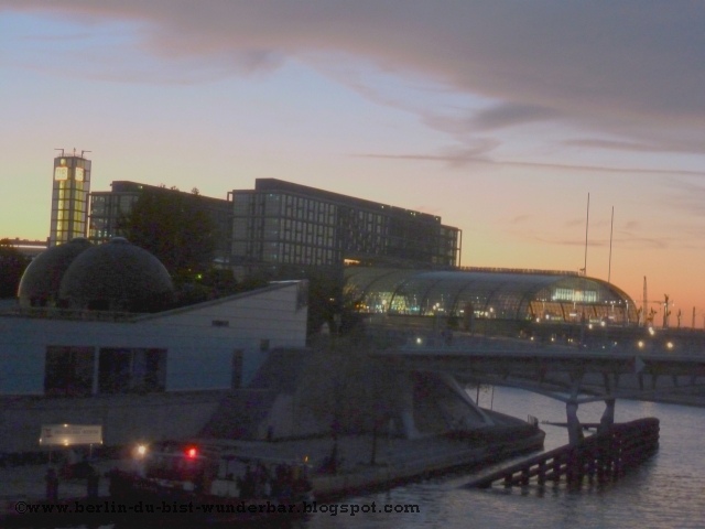 Hotel Paradiese Das Berliner Hotel Q Und Die Ruckkehr Der