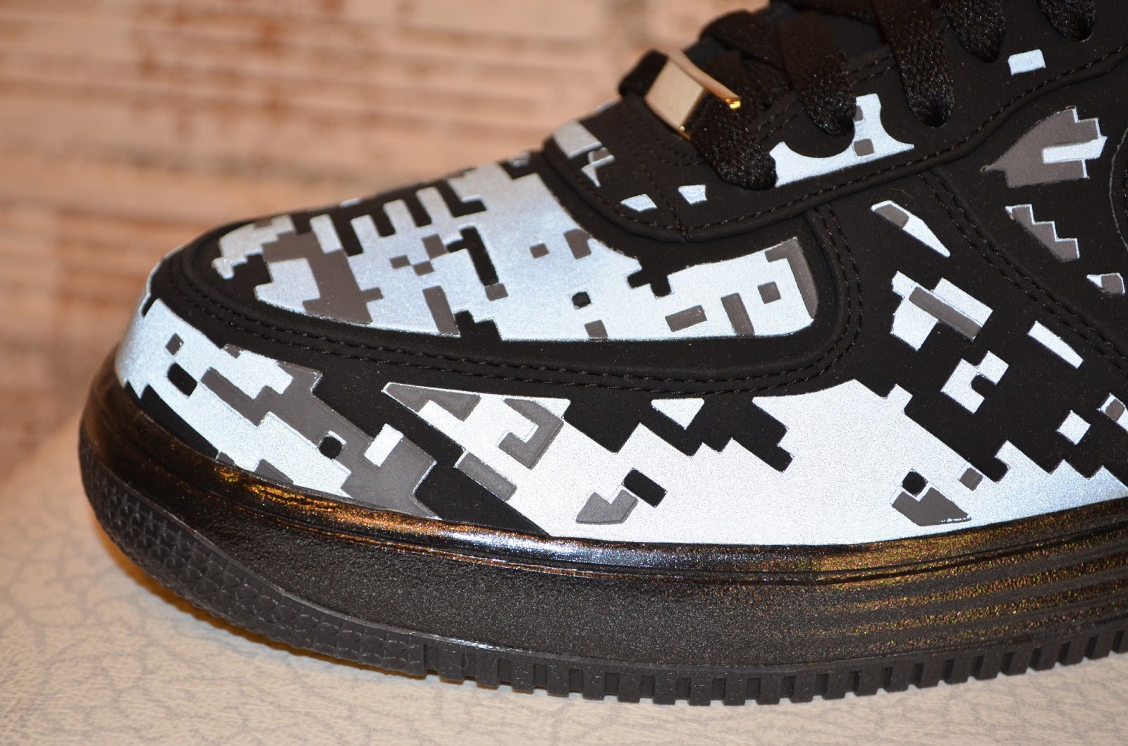 Phat Soles: Nike Lunar Force 1 QS 