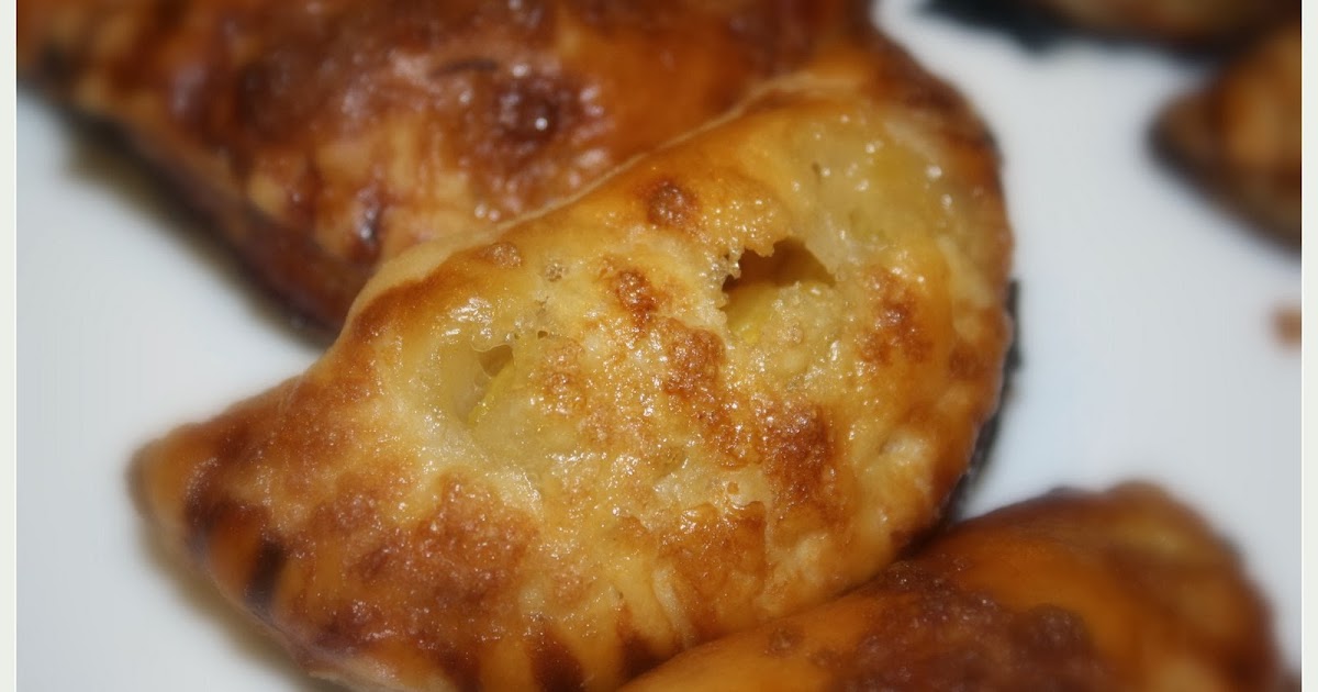 Pineapple Cajeta Empanadas