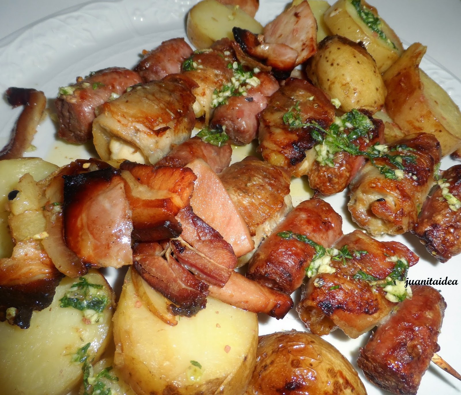 juanita ideas para el hogar: CHUZOS DE POLLO Y CHORIZOS