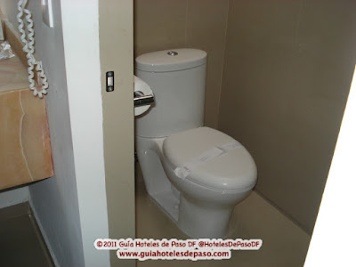 GUIA HOTELES DE PASO DF - CDMX: Hotel Patriotismo, un básico moderno